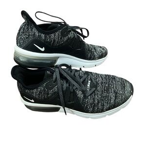 Nike Air Max Sequent 3 Trainers unisex sz 5Y